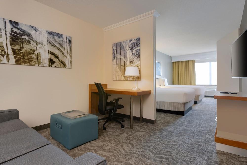 SpringHill Suites by Marriott Newark Liberty International photo 11