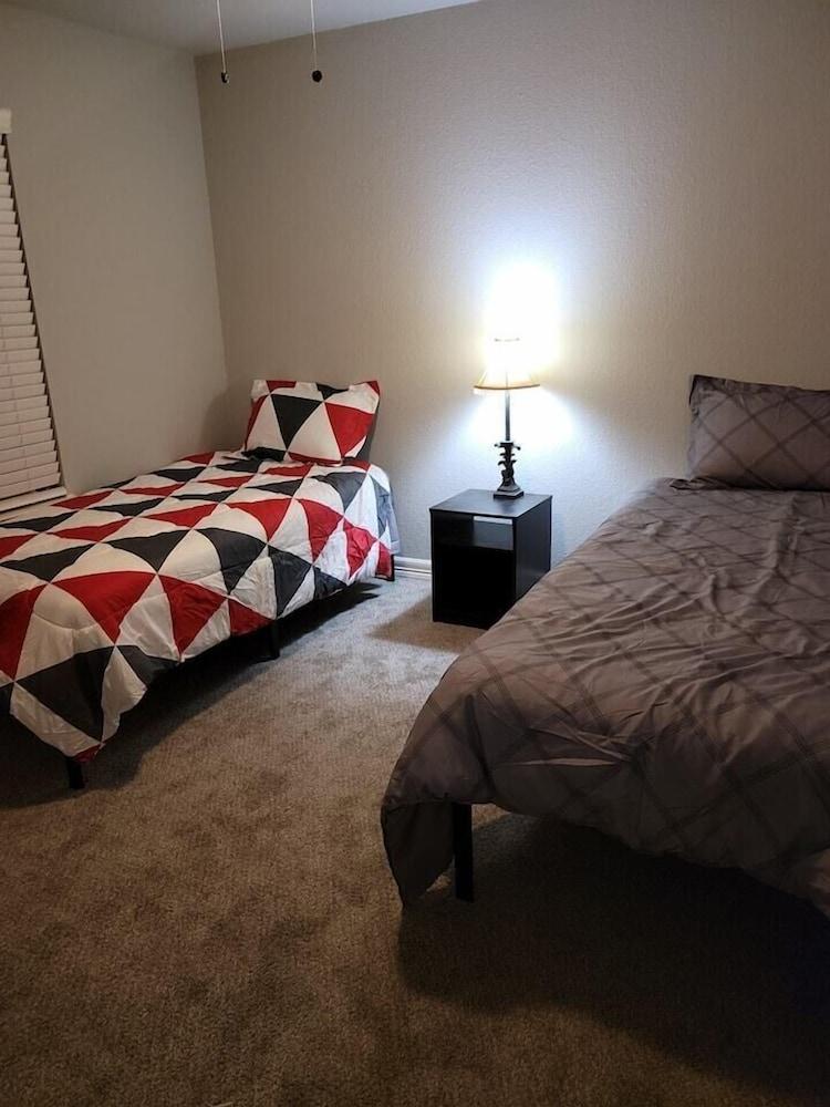 Cute And Cozy Hostel photo 12