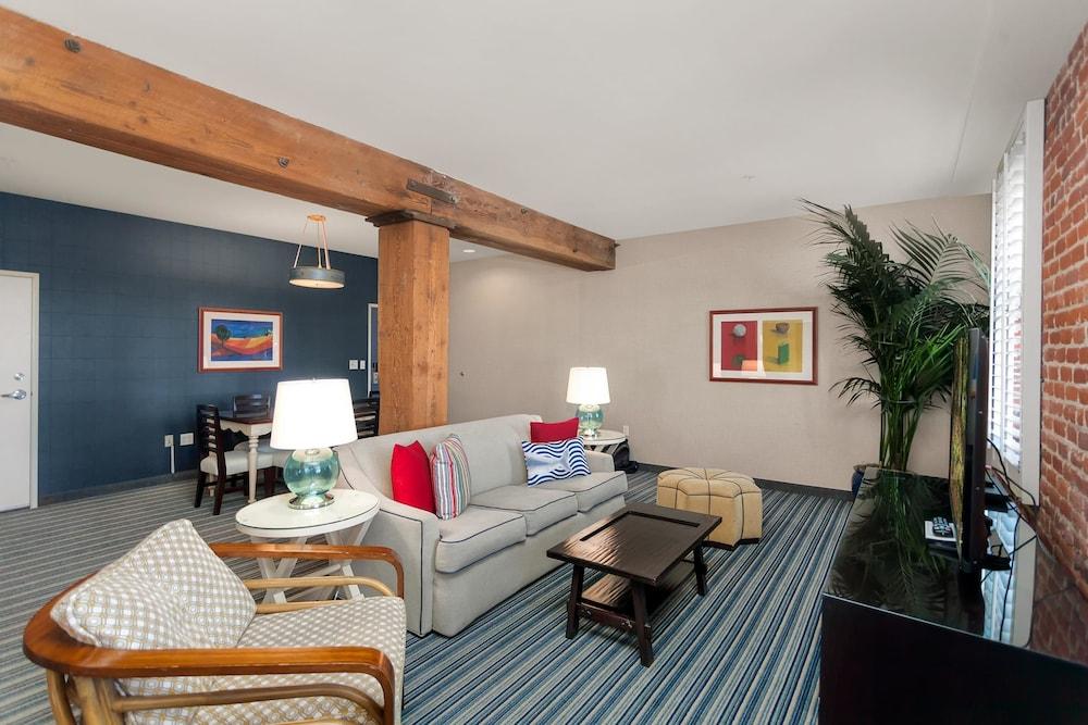 Argonaut Hotel photo 37