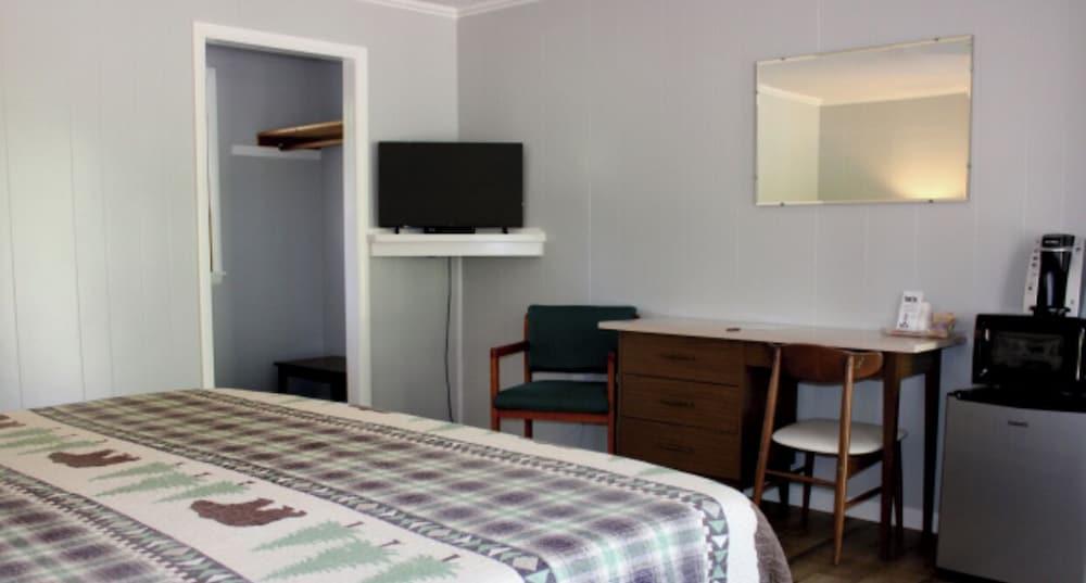 Luzerne Court Motel photo 18