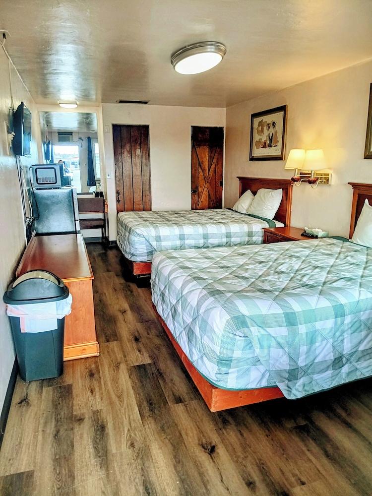 Sands Motel photo 5