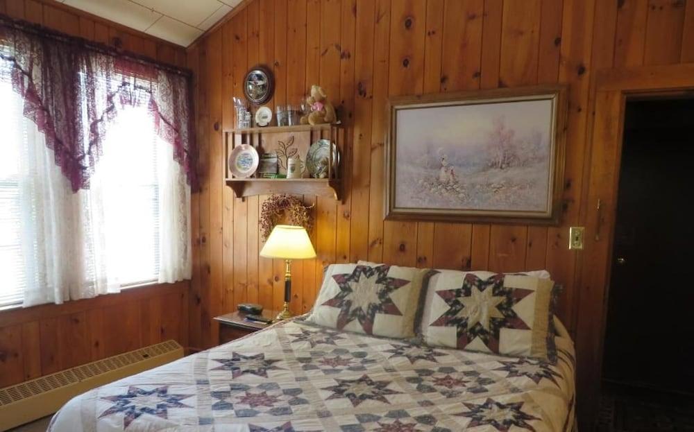 Lake Winnipesaukee Motel photo 23
