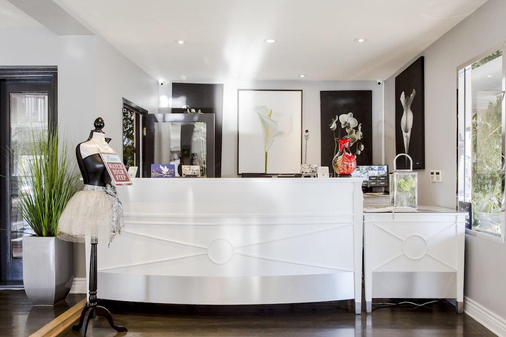 L.A. Sky Boutique Hotel photo 35