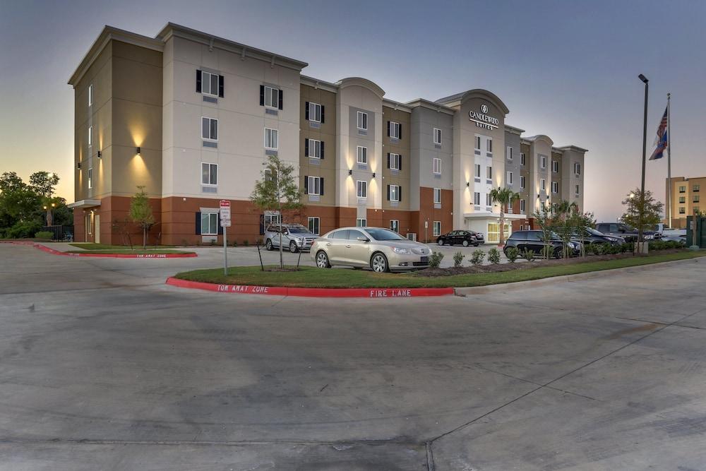 Candlewood Suites College Station At University by IHG photo 1