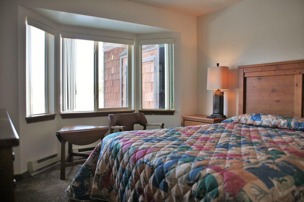 Timbers at Island Park Village Resort photo 3