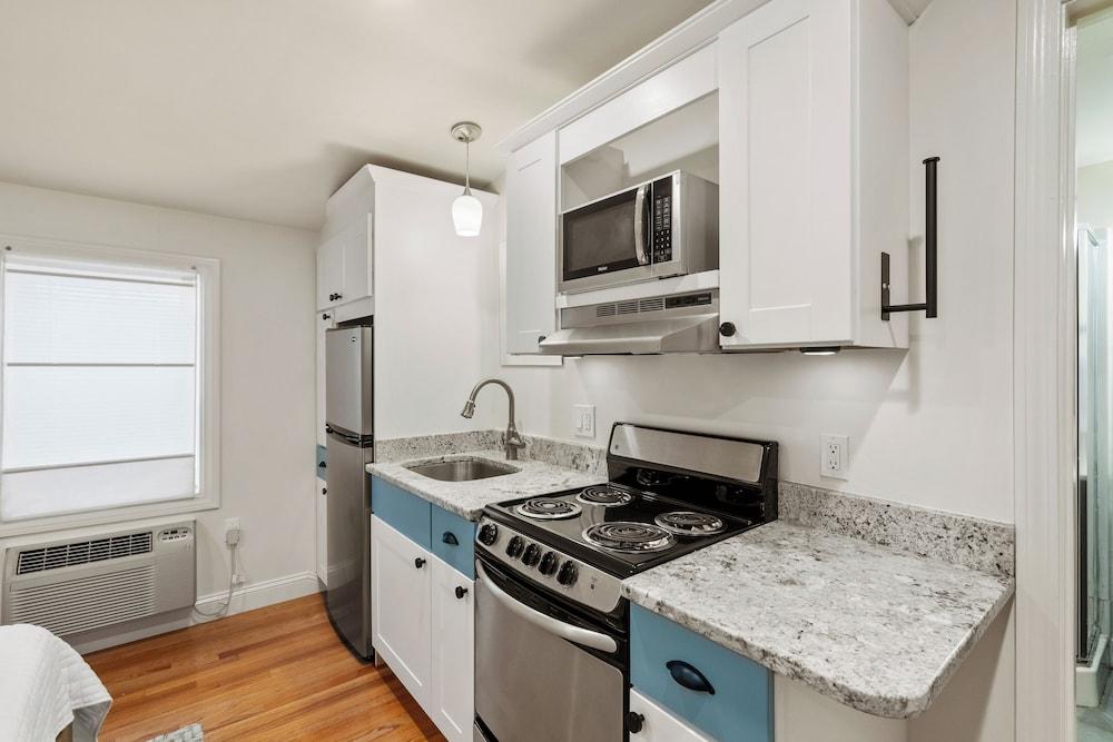 Hygge House Suites photo 31