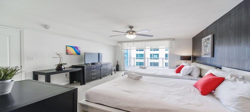 Icon Residences photo 16