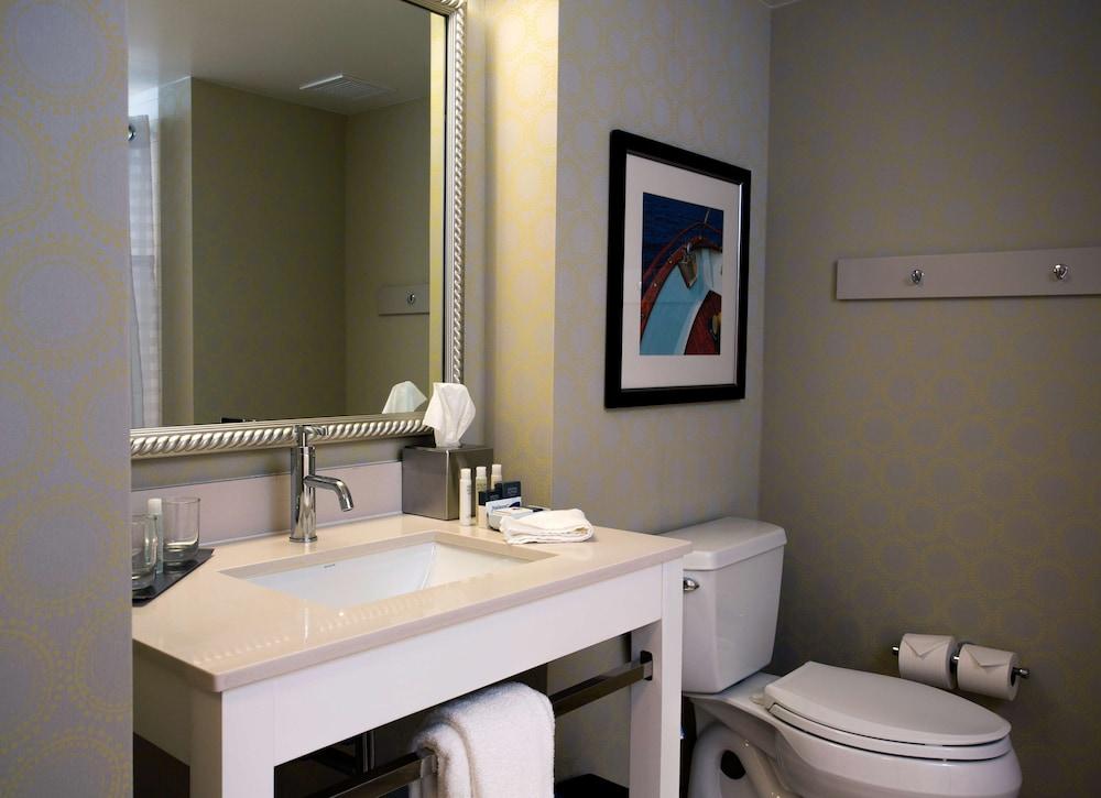 DoubleTree by Hilton Hotel Biloxi photo 24