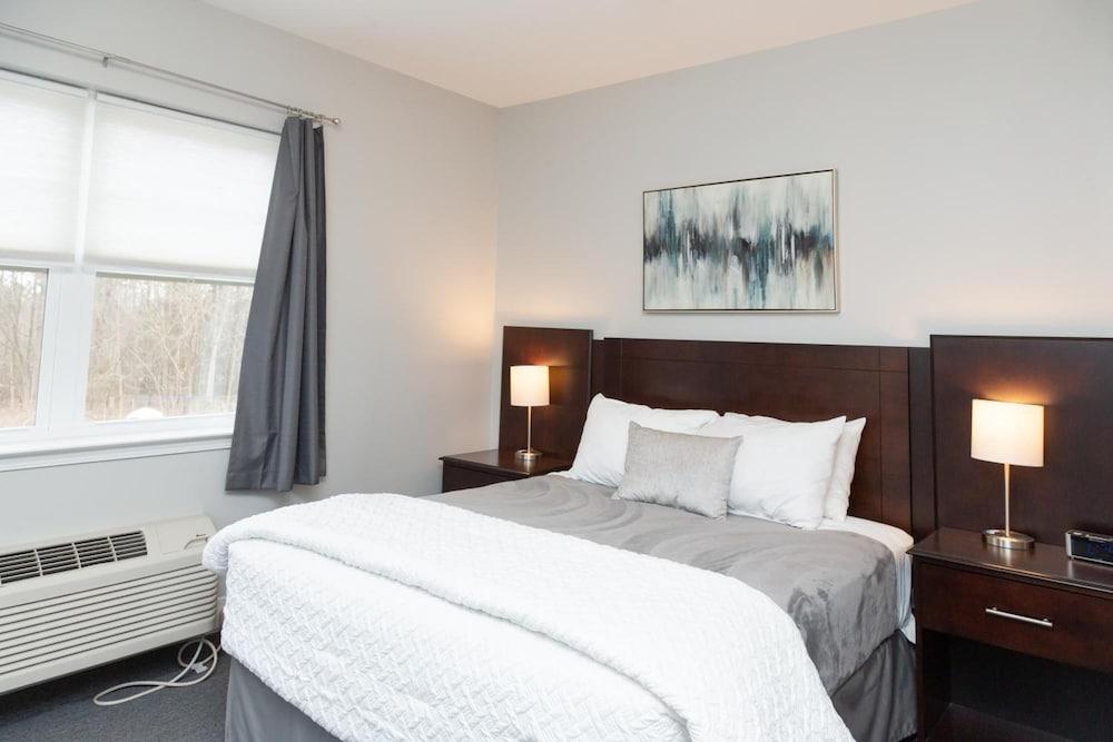 The Acorn Suites photo 14