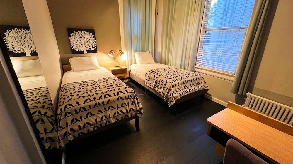 Touchstone Hotel - City Center photo 17