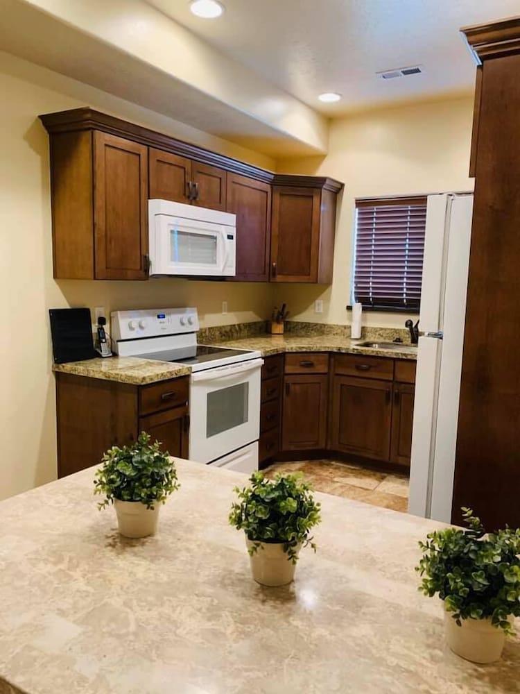 CB&M Executive Suites photo 34