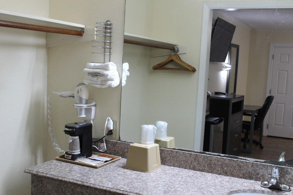 EverGreen Inn & RV photo 19