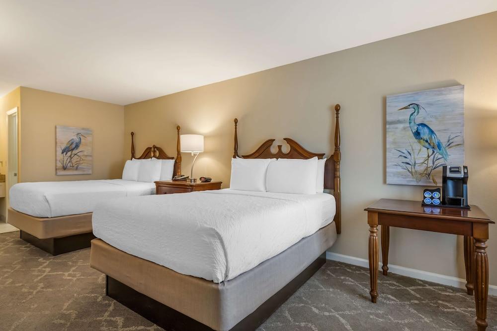 Best Western Plus Santee Inn photo 7