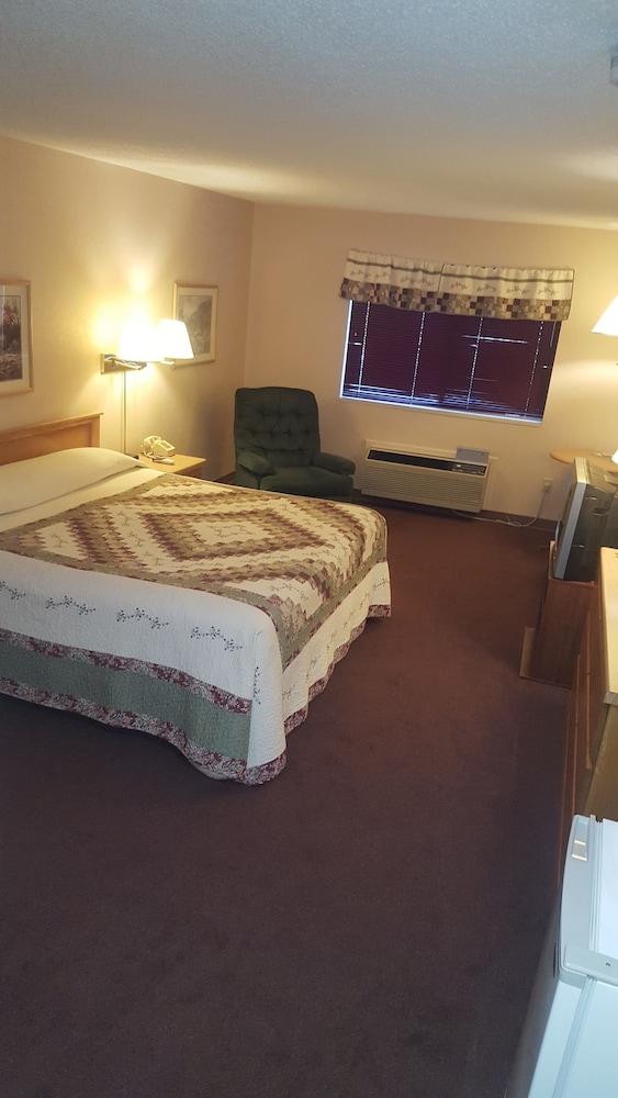 Chicaugon Lake Inn photo 2