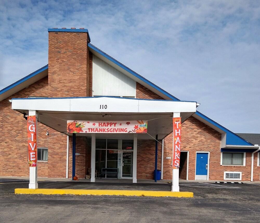 Grand View Plaza Inn & Suites photo 14