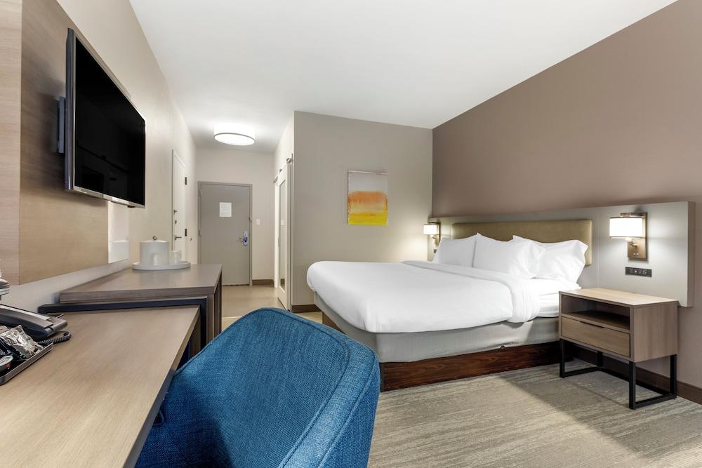 Comfort Inn - Weatherford photo 5