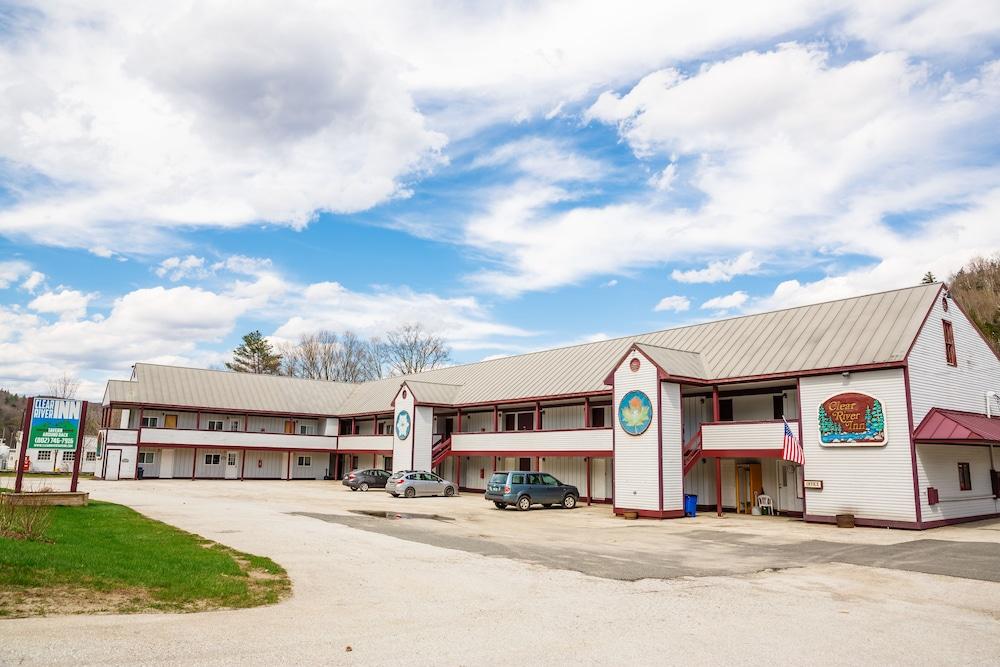 Clear River Inn photo 62
