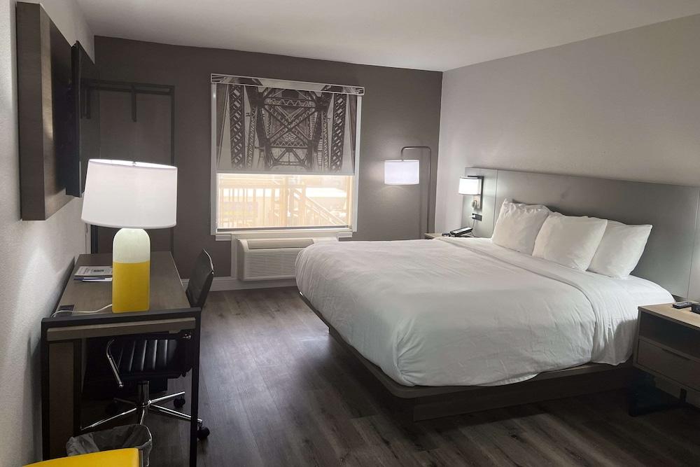 Comfort Inn & Suites Houston Key-Katy photo 15
