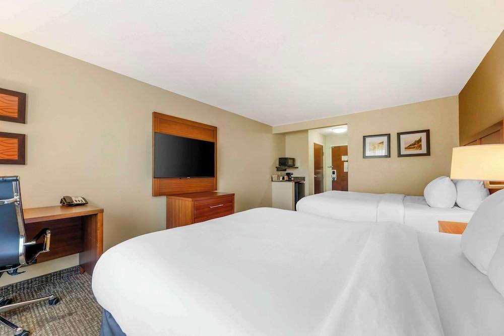 Comfort Inn & Suites Porter near Indiana Dunes photo 15