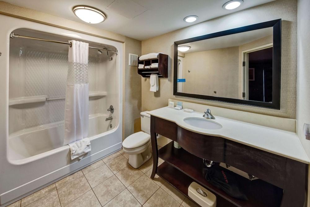 Hampton Inn by Hilton Clarksville photo 23