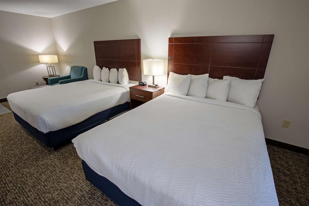 Best Western Plus Vermilion River Inn & Suites photo 15