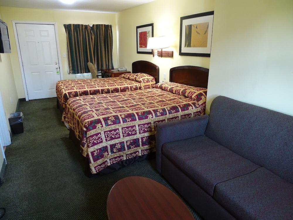 Rivers Inn Fort Madison photo 42