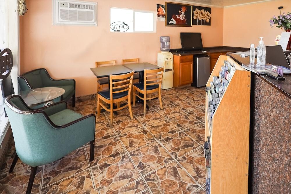 Route 66 Inn photo 5