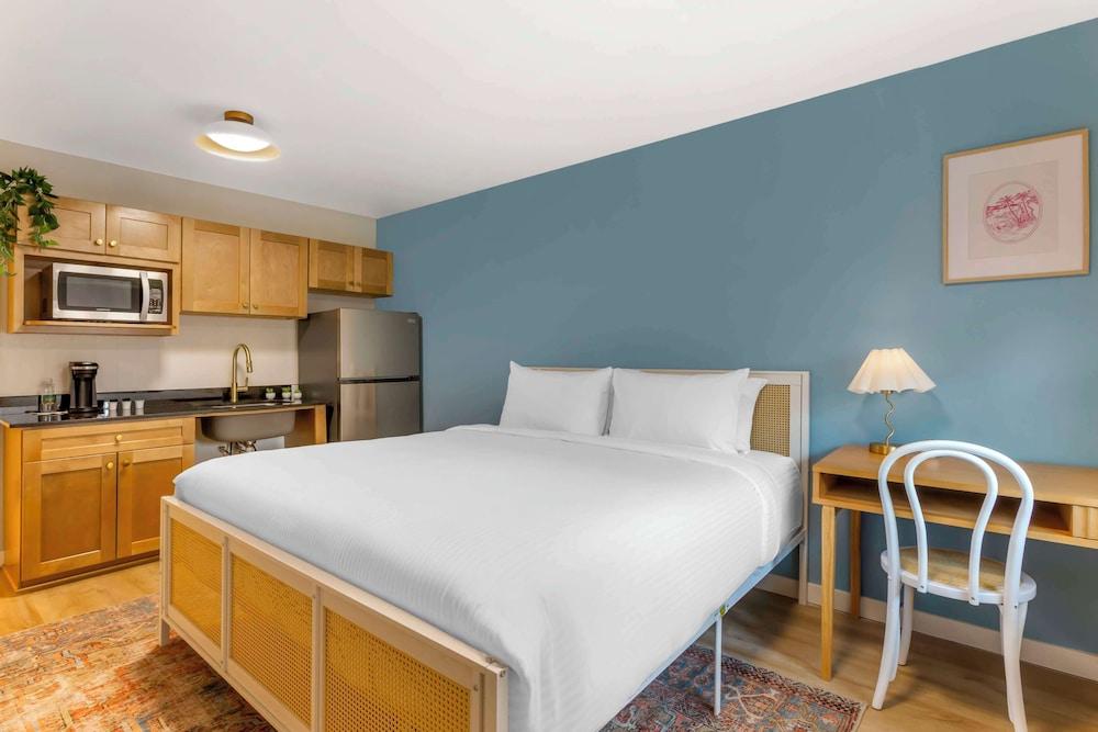 The Kennedy Tucson, SureStay Collection by Best Western photo 9