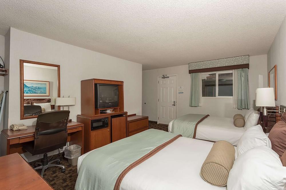 Shilo Inns Newport Oceanfront photo 16