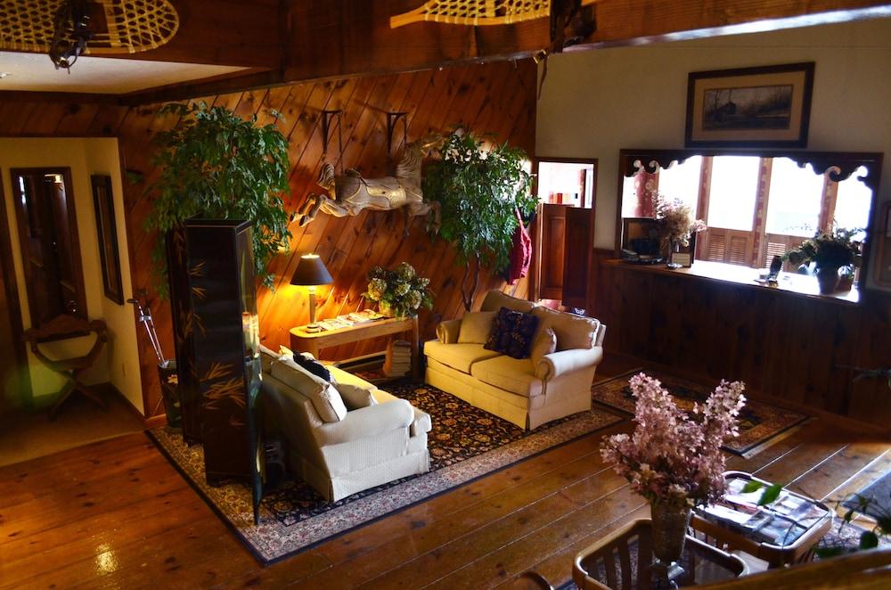 Greenbrier Inn photo 16