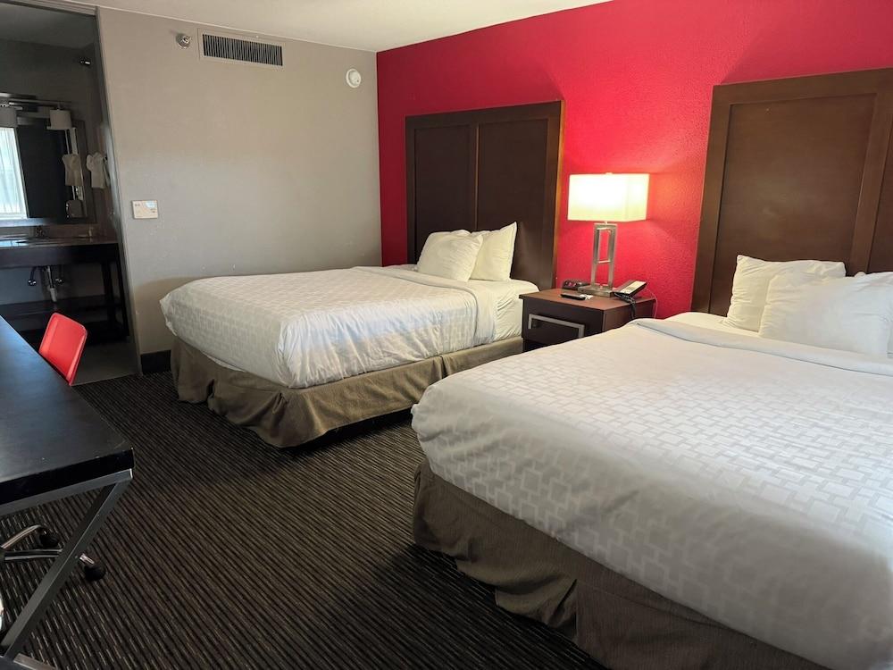 Sonesta Essential Rapid City photo 61