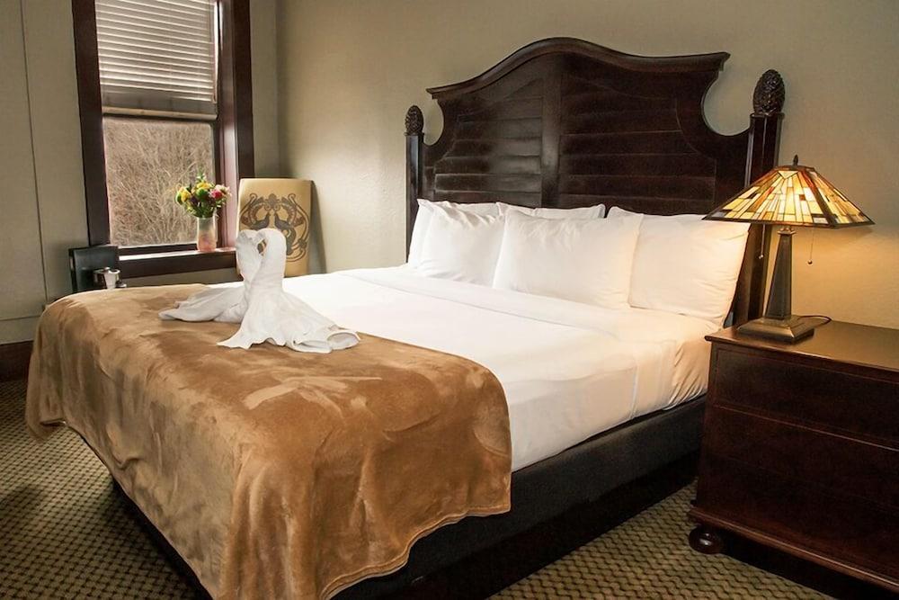 Basin Park Hotel and Spa photo 42