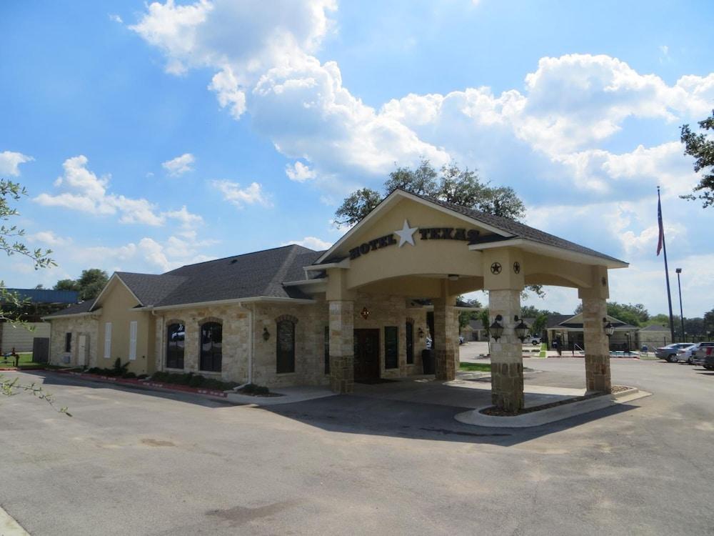 Hotel Texas photo 51