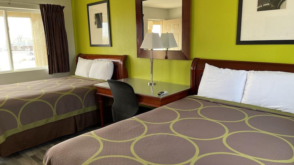 Rodeway Inn Pittsfield photo 6
