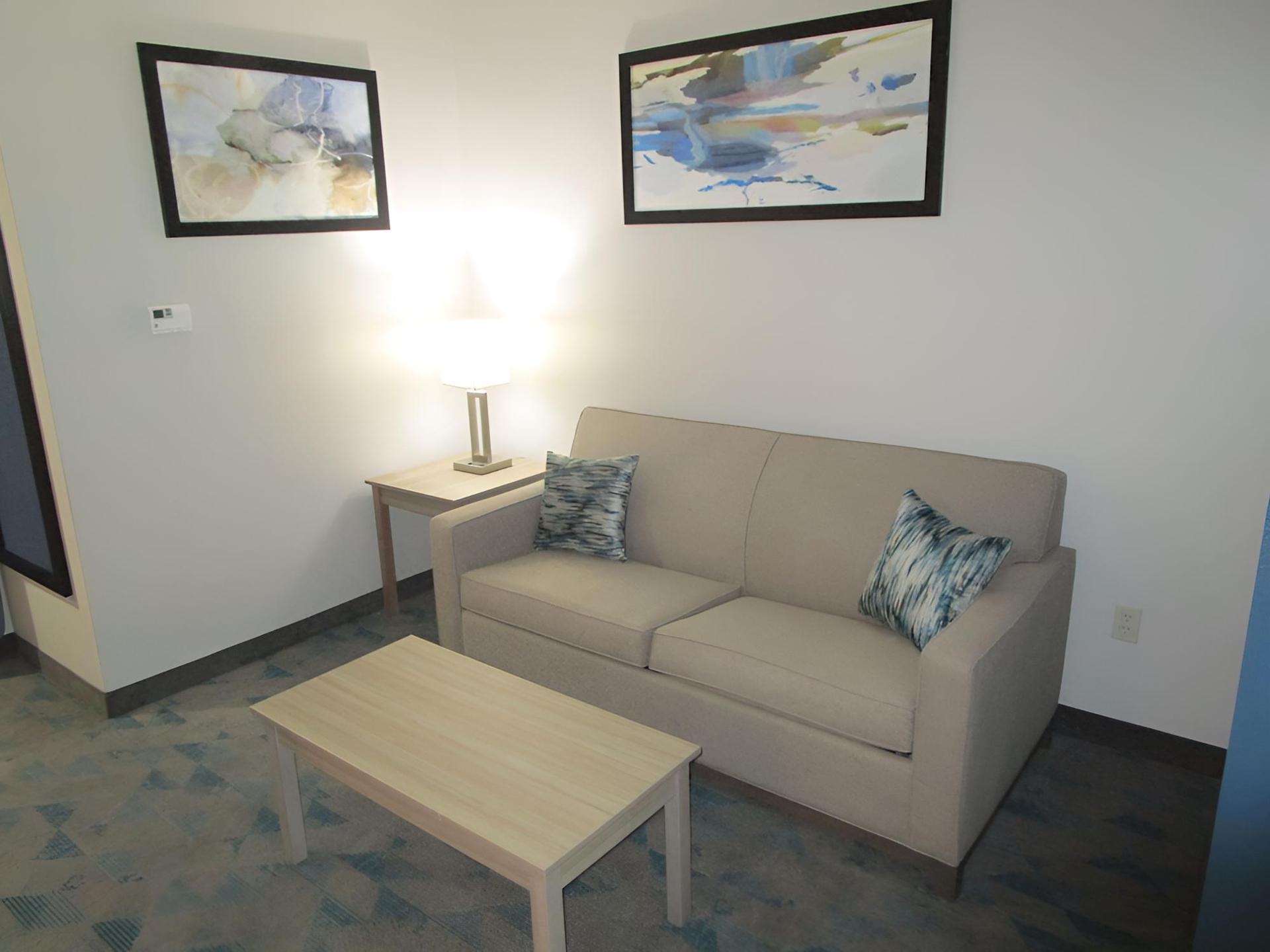 Best Western Plus Bonham photo 14