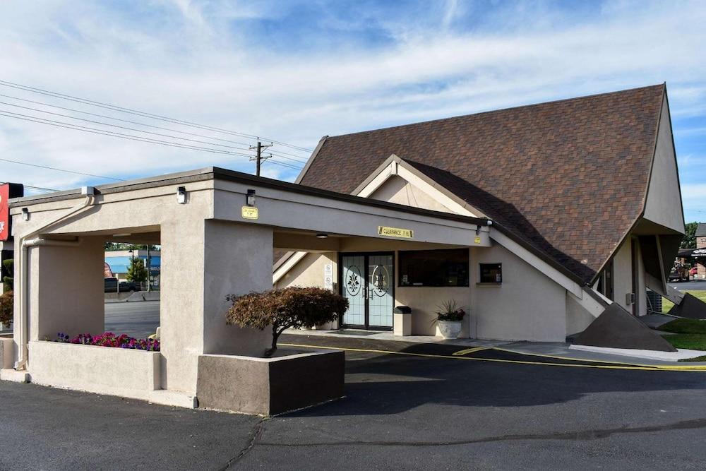MHO Hotel Bordentown photo 34
