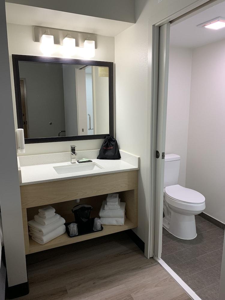 Sleep Inn Staunton photo 14