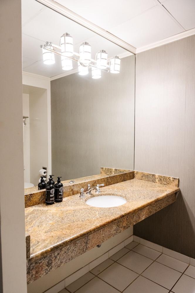The Lafayette New Orleans By Kasa Living photo 24