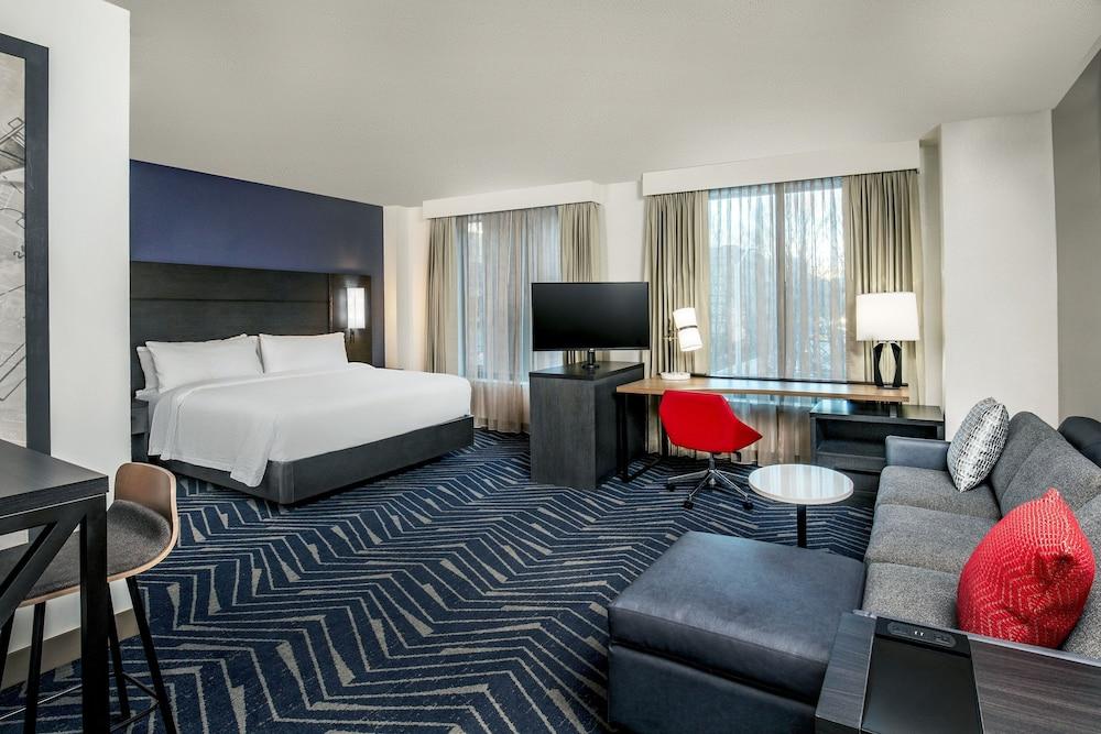 Residence Inn by Marriott Boston Cambridge photo 5