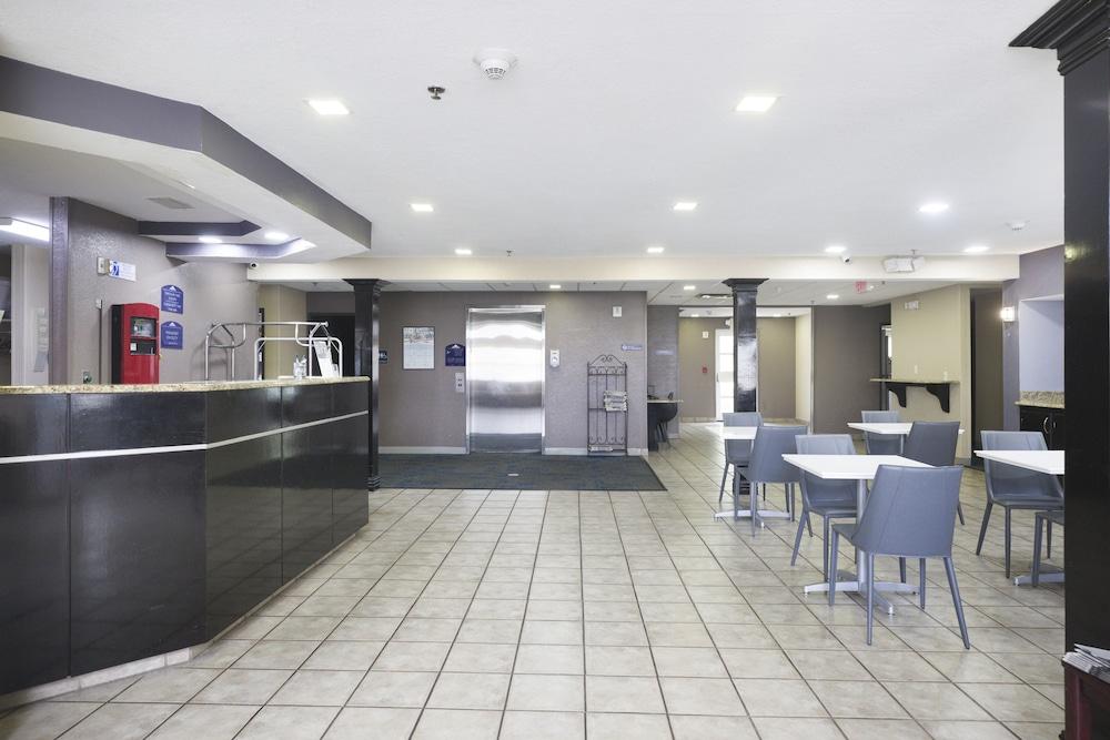 Microtel Inn & Suites by Wyndham Meridian photo 15
