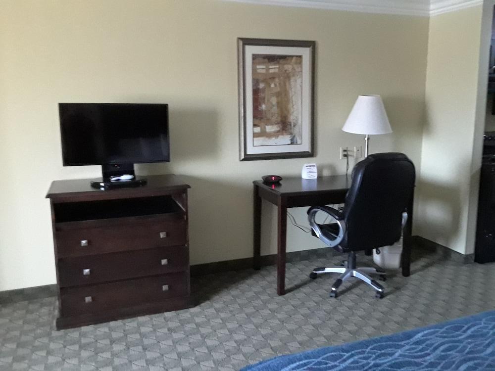 Scottish Inns photo 15