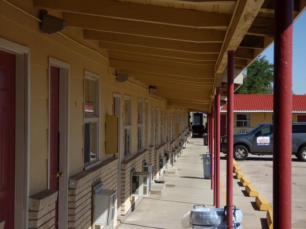 Carrizozo Inn photo 10