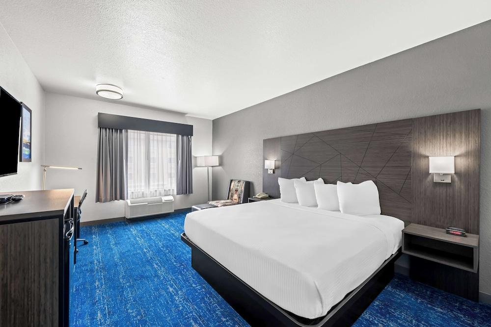 Best Western Palace Inn & Suites photo 17
