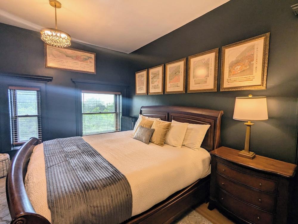 Historic Cotton Mansion Duluth Boutique Hotel photo 11