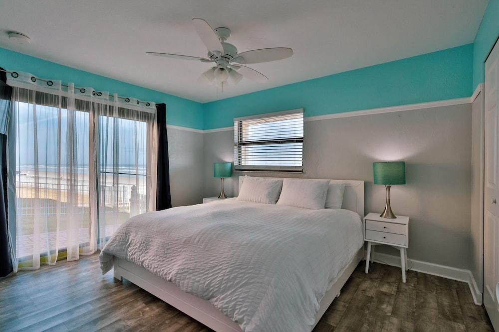 Coastal Waters Inn photo 19
