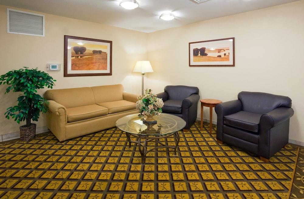 Candlewood Suites Milwaukee Brown Deer by IHG photo 27