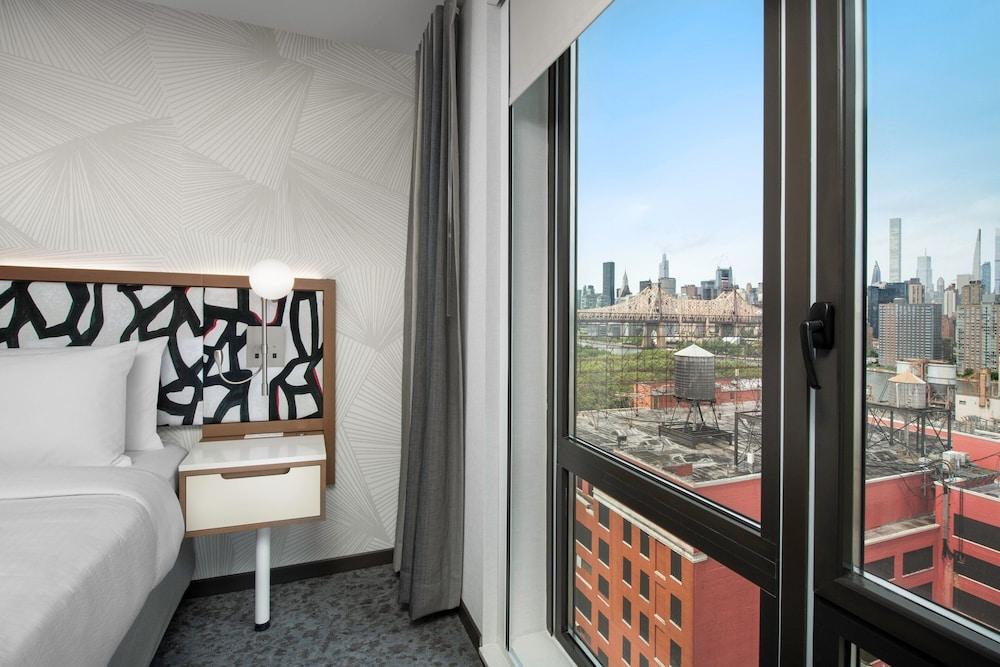 SpringHill Suites by Marriott New York Queens photo 21
