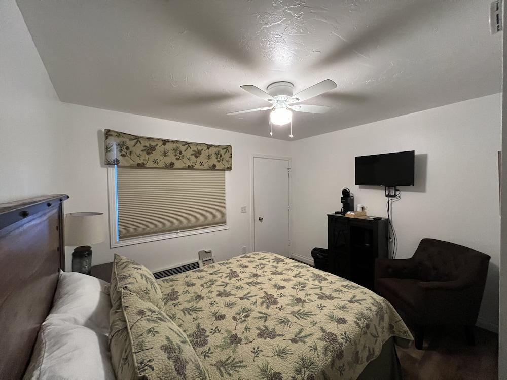 South Fork Junction Lodge & RV Park photo 78