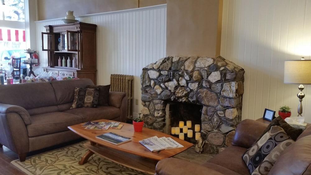 Hotel Ouray - Adults Only photo 45