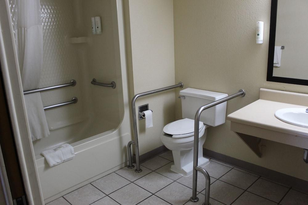 Quality Inn Conway - Greenbrier photo 28